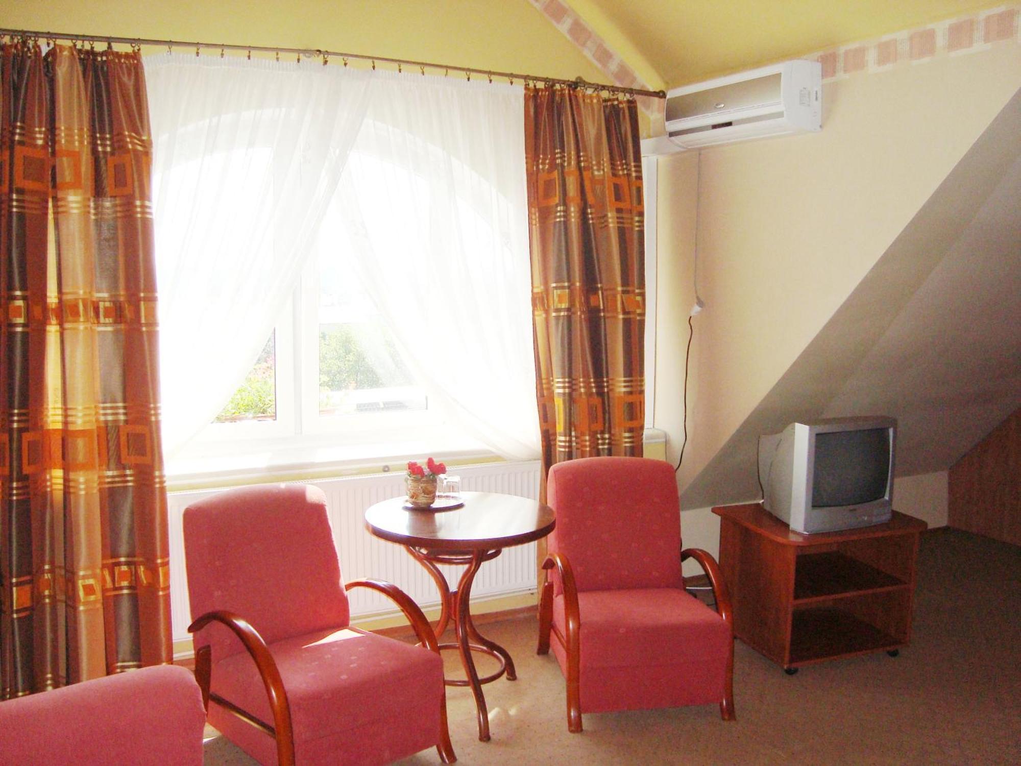 Motel Zacisze Ломжа Экстерьер фото